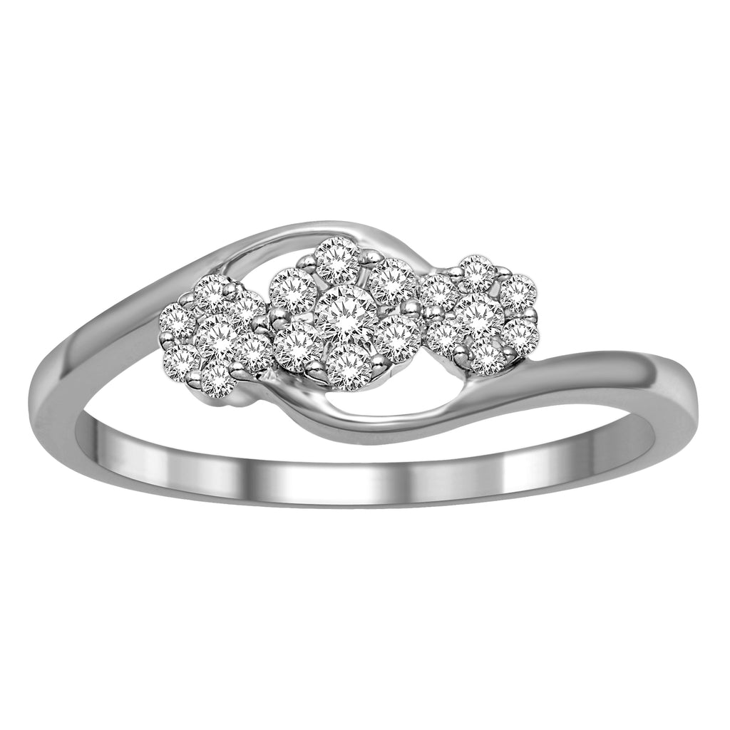 10K White Gold 1/5 Ct.Tw. Diamond Fashion Ring