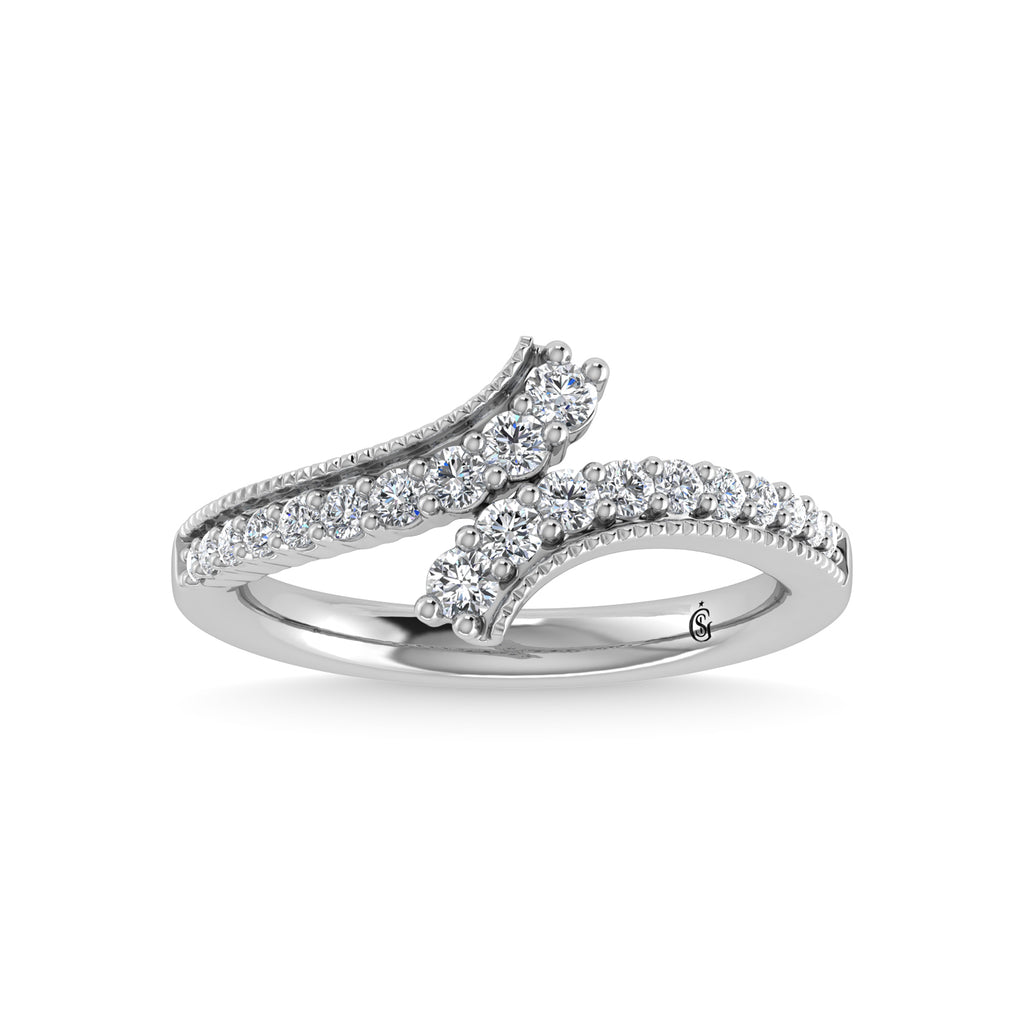 14K White Gold Diamond  3/8 Ct.Tw. Fashion Ring