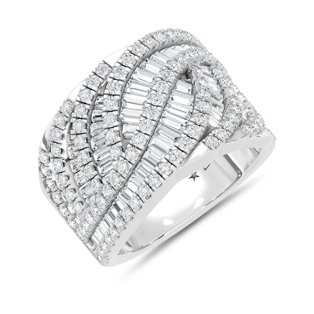 14K White Gold Lab Grown Diamond 2 1/4 Ct.Tw. Round and Tapper Fashion Ring