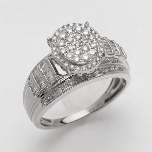 14KW 0.75CTW DIAMOND OVAL CLUSTER RING